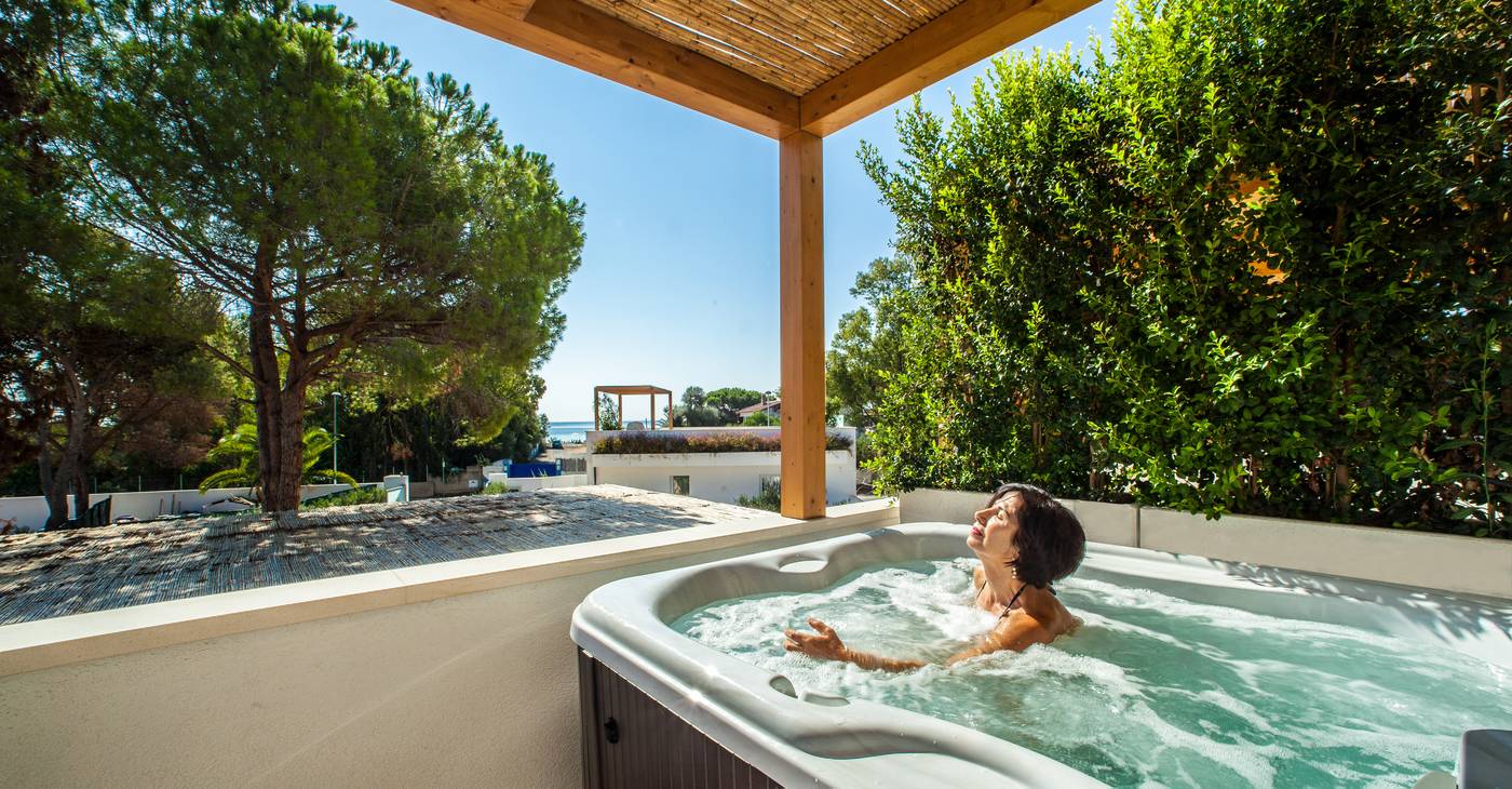 Noha-Lifestyle-Hotel---Adults-Only-Room-10