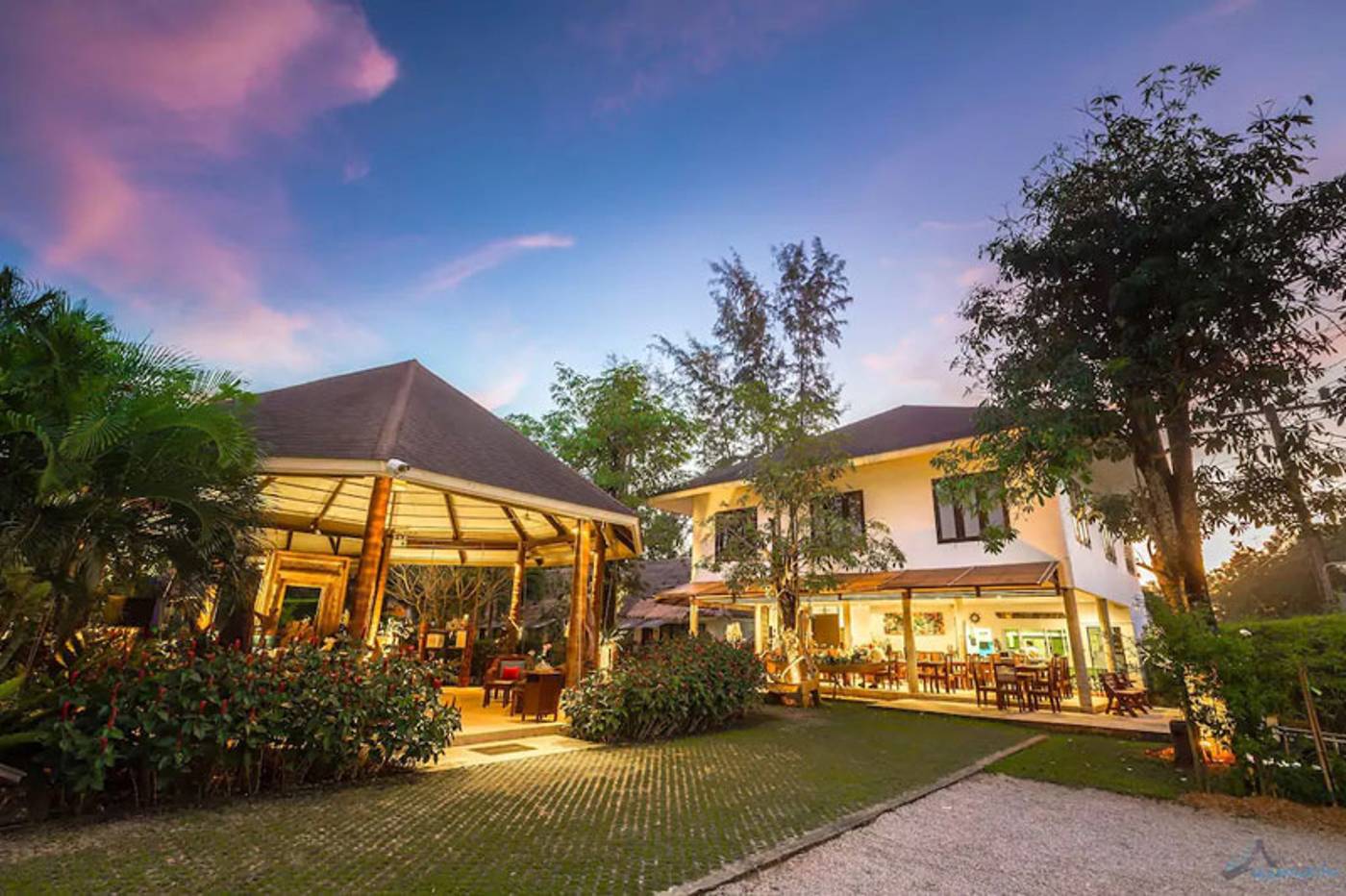 Krabi-Aquamarine-Resort-Lobby-8