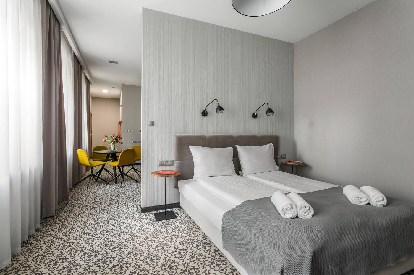 No-23-Premium-Aparthotel-Room-25