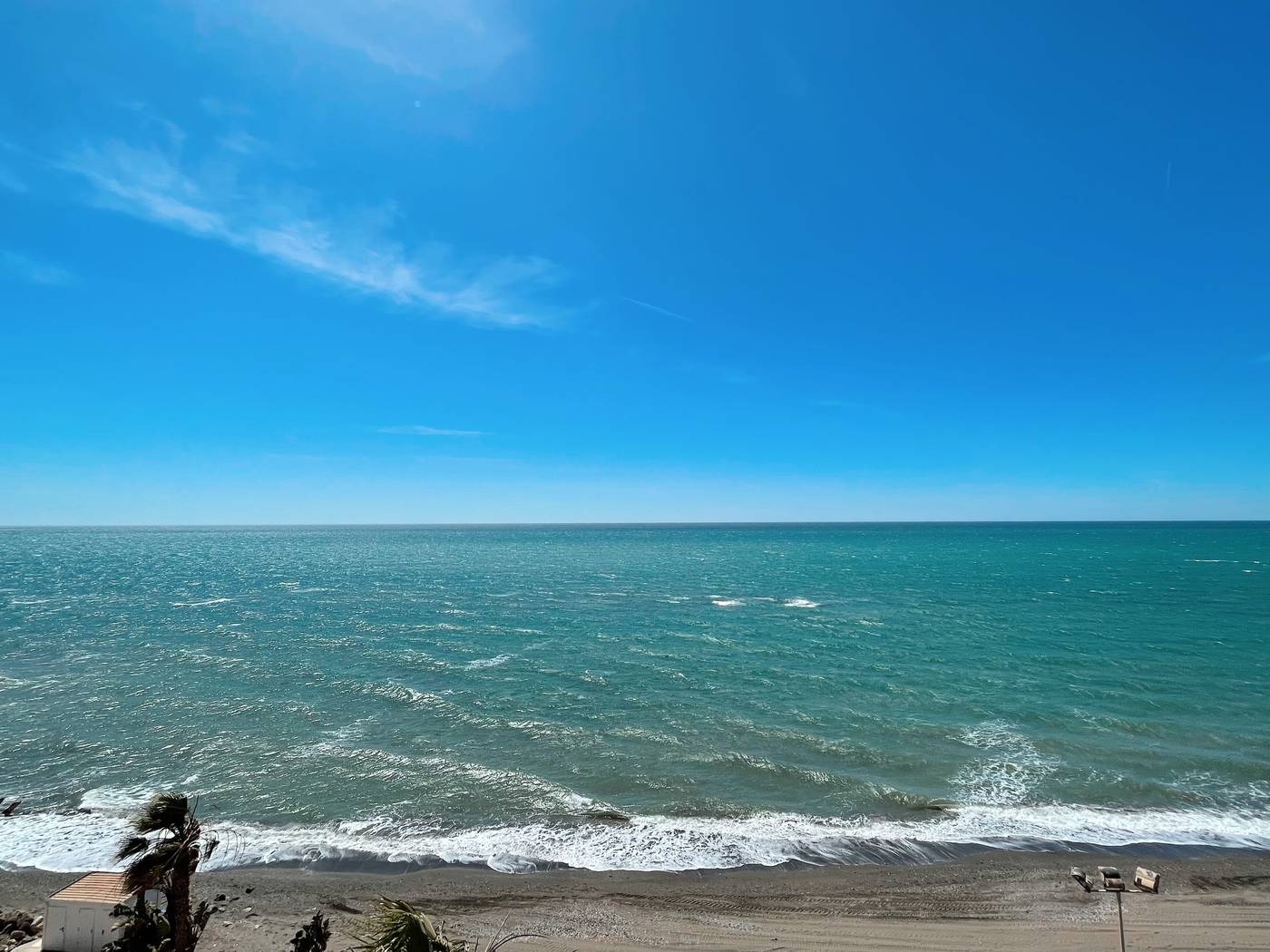 Fay-Victoria-Beach-General-view-47