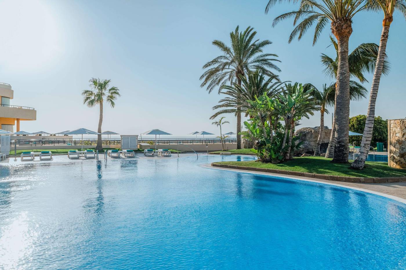 IBEROSTAR-Playa-Gaviotas-Pool-4