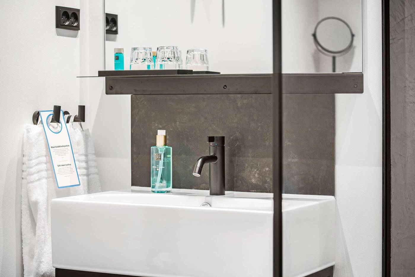 The-Huxley-Copenhagen--BW-Premier-Collection-Room-53