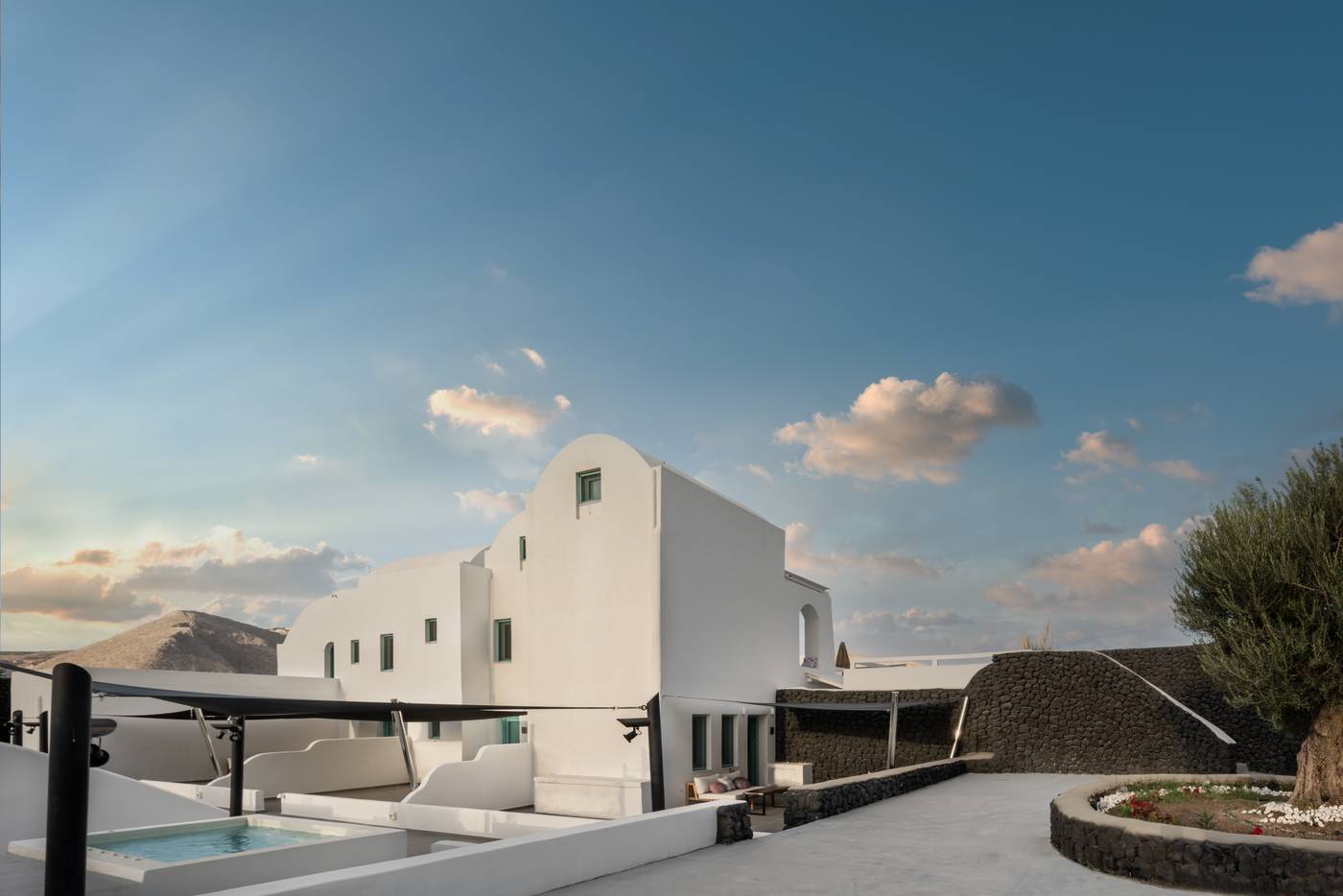 Santa-Irina-Luxury-Sunny-Lofts-Room-3