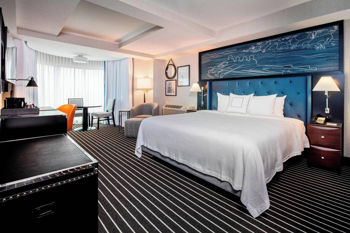 Courtyard-Boston-Brookline-Room-6