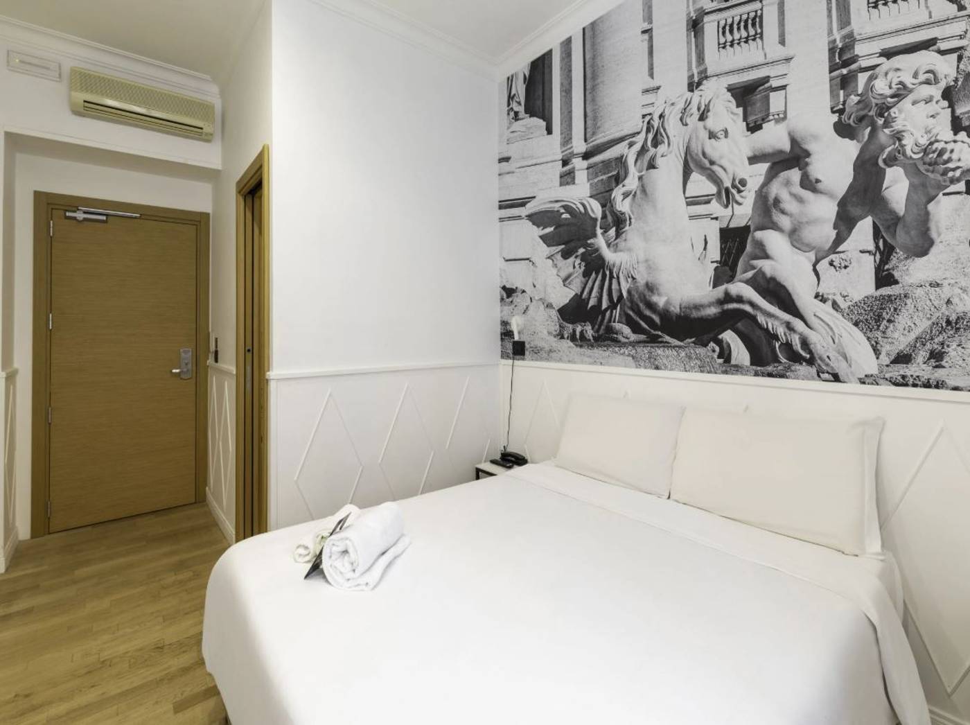 B-b-Hotel-Roma-Italia-Viminale-Room-11