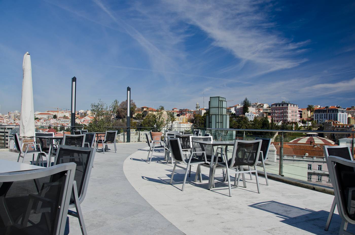 VIP-Executive-Suites-Eden-Pool-32