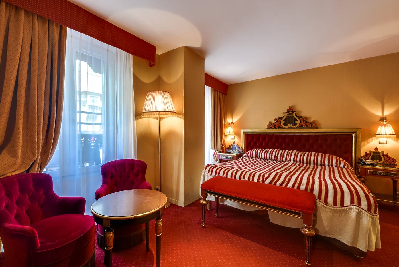 Villa-Opera-Drouot-Room-16
