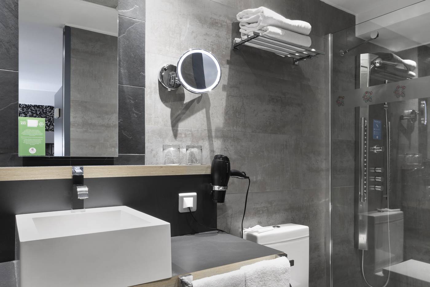 Petit-Palace-Plaza-Mayor-Room-30