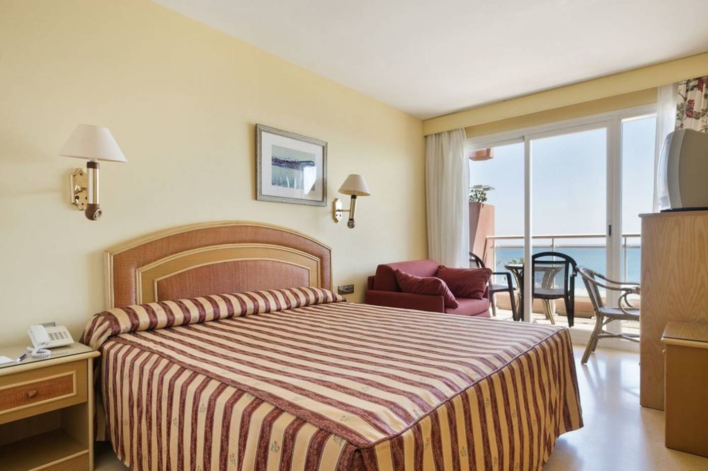 Best-Roquetas-Room-19