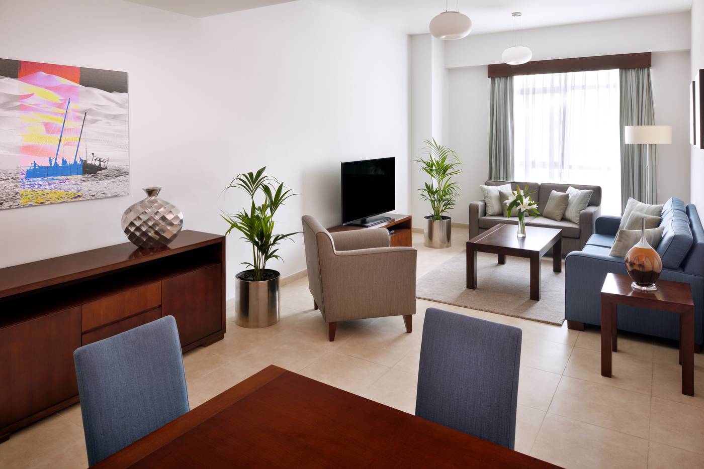 Movenpick-Bur-Dubai-Room-25