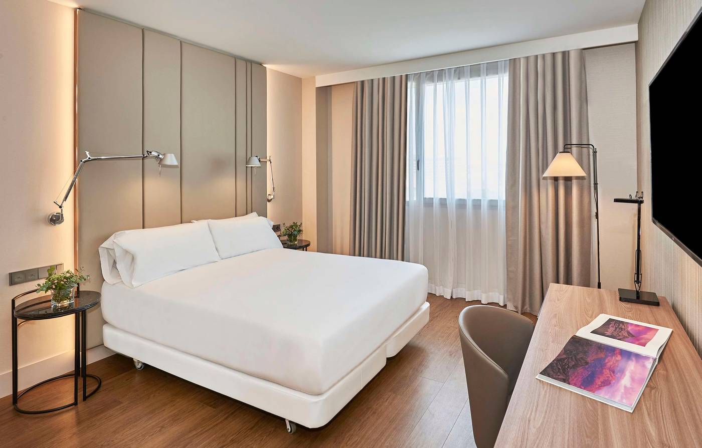 NH-Alicante-Room-22