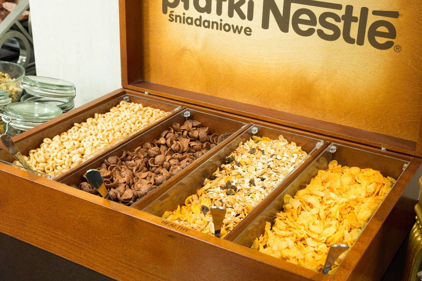 Holiday-Inn-Krakow-City-Centre-Restaurant-43