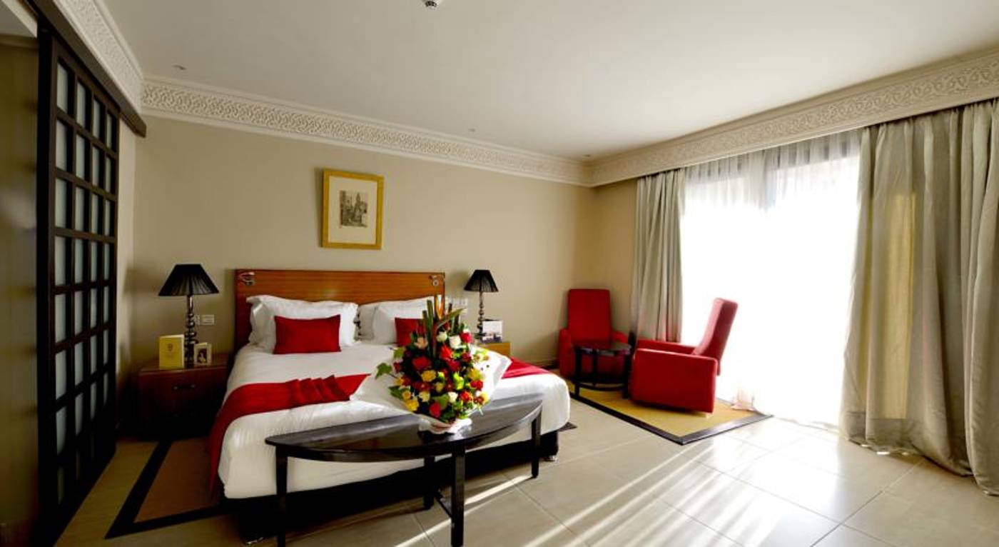 Adam-Park-Hotel---Spa-Room-19