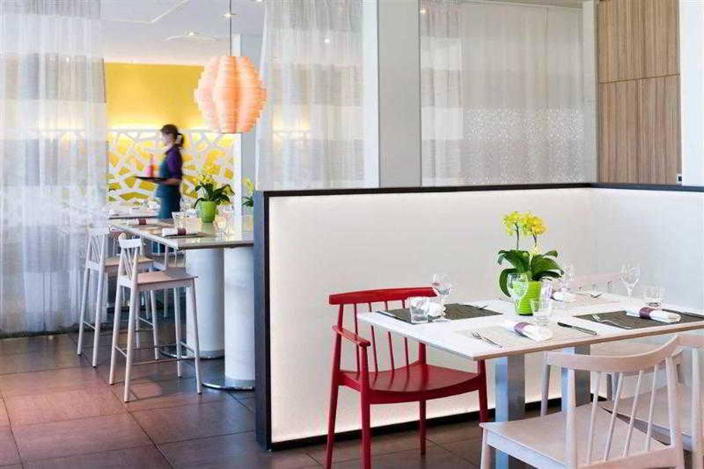 Novotel Lausanne Bussigny-Switzerland-LAUSANNE-General view-9