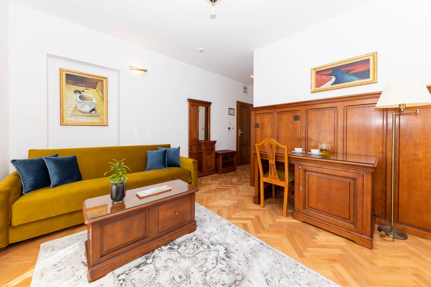 Heritage-Hotel-Tisno-Room-18