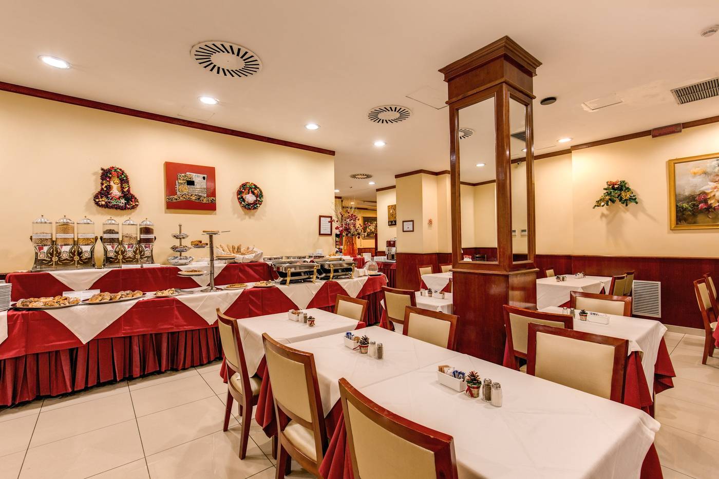 Augusta-Lucilla-Palace-Restaurant-35