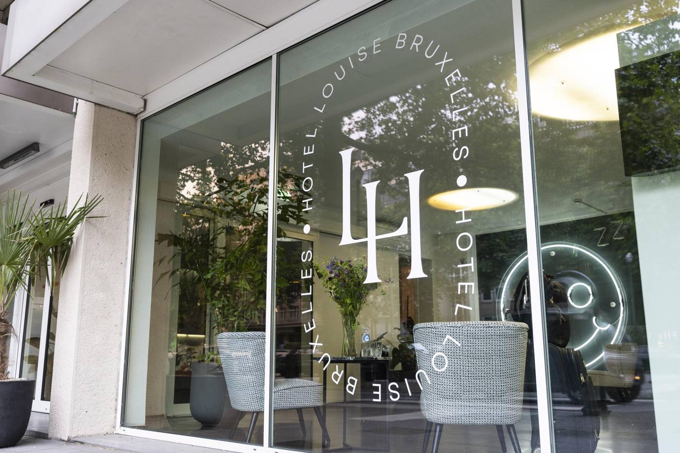 Le-Louise-Hotel-Brussels-Lobby-8