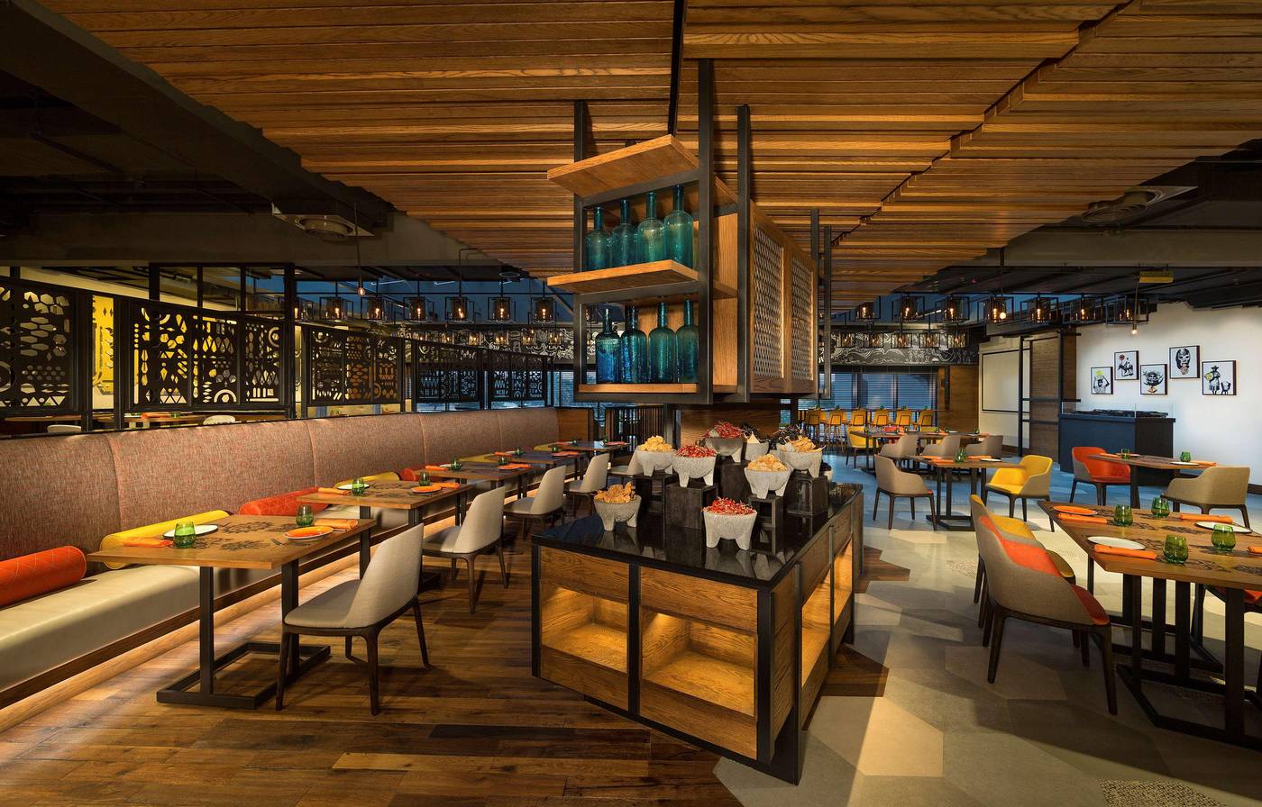 Hyatt-Regency-Dubai-Creek-Heights-Restaurant-35