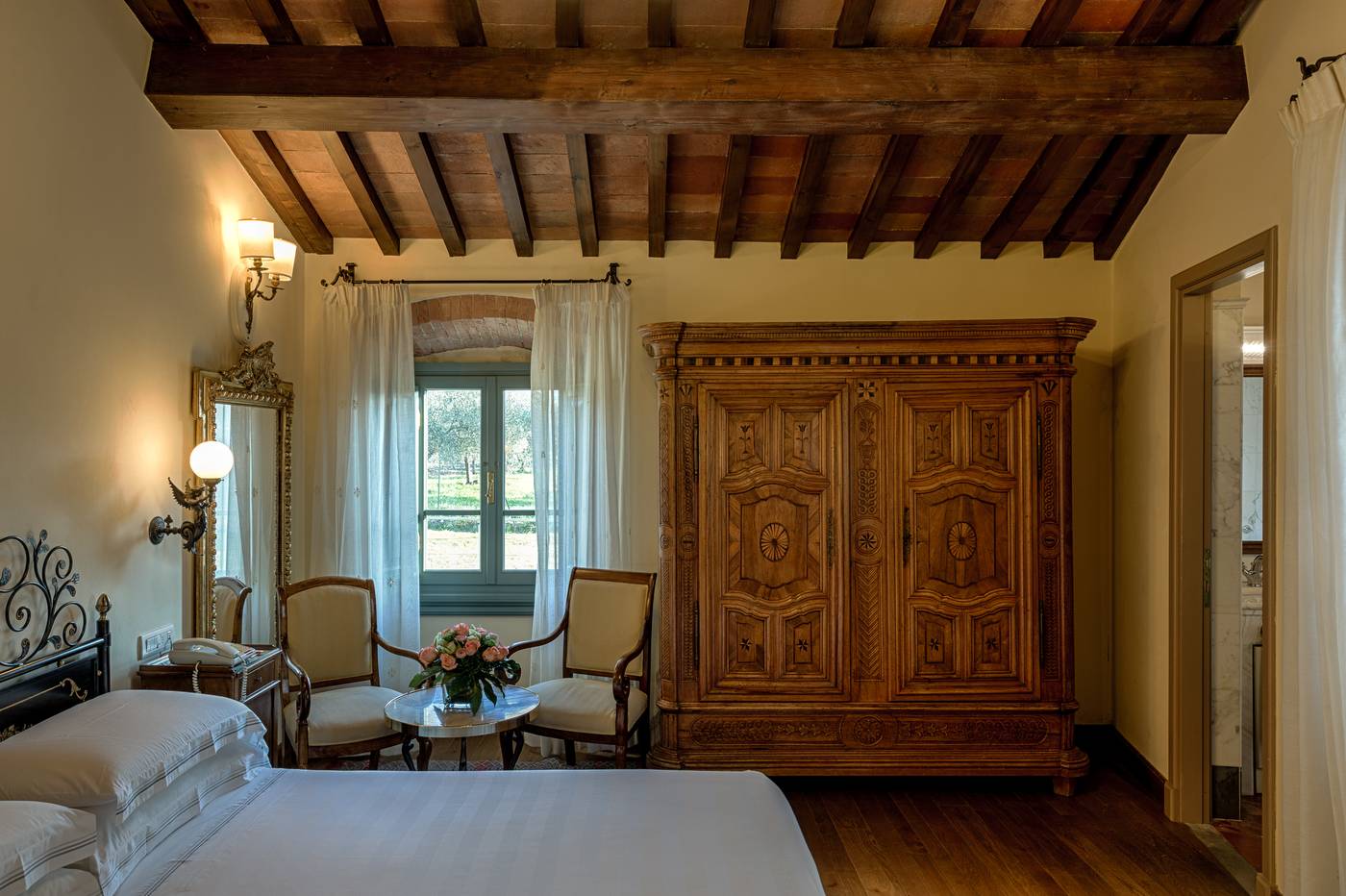 Hotel-Mulino-di-Firenze-WorldHotels-Crafted-Room-21
