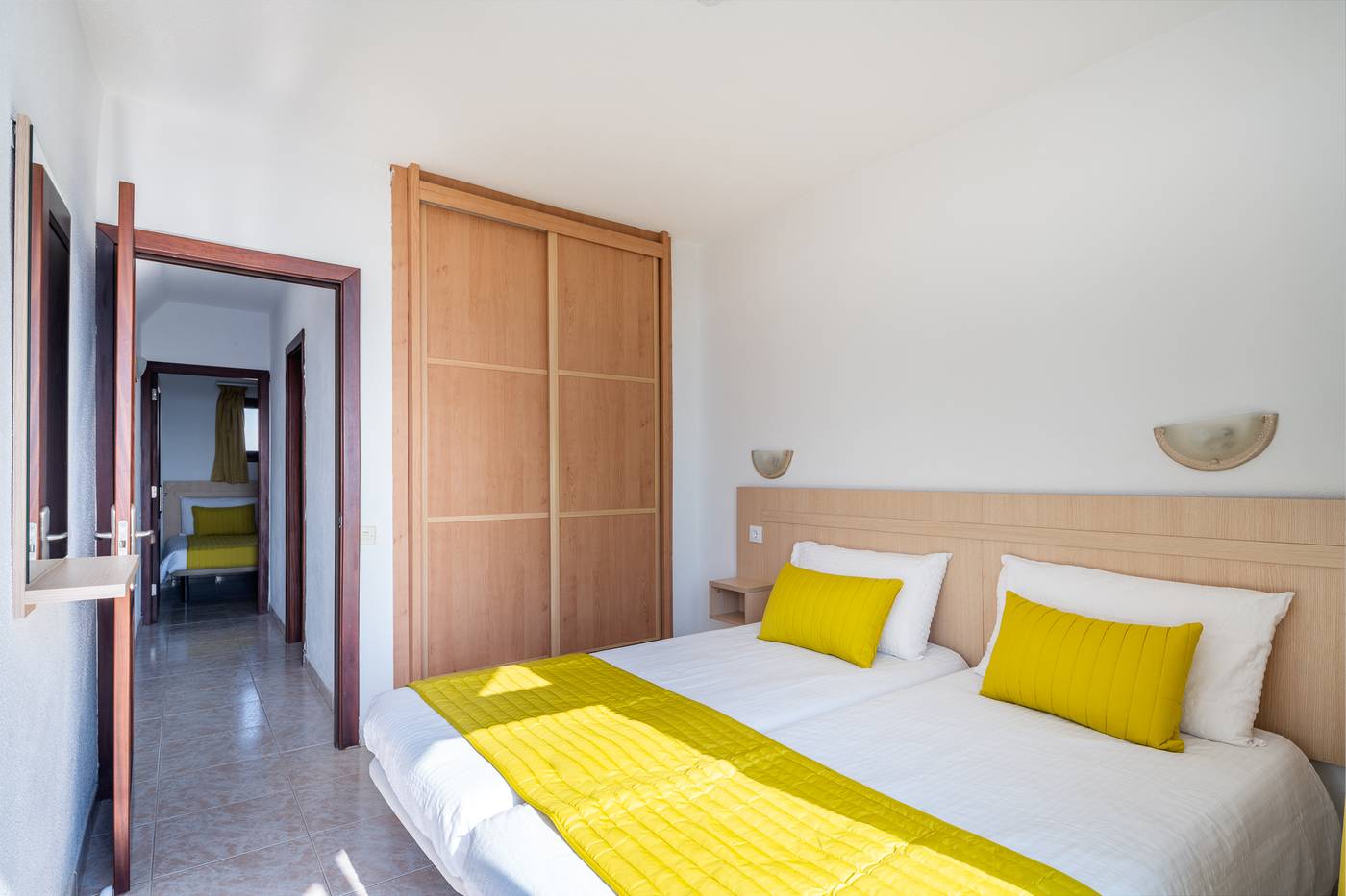 Guinea-Apartments-Room-10