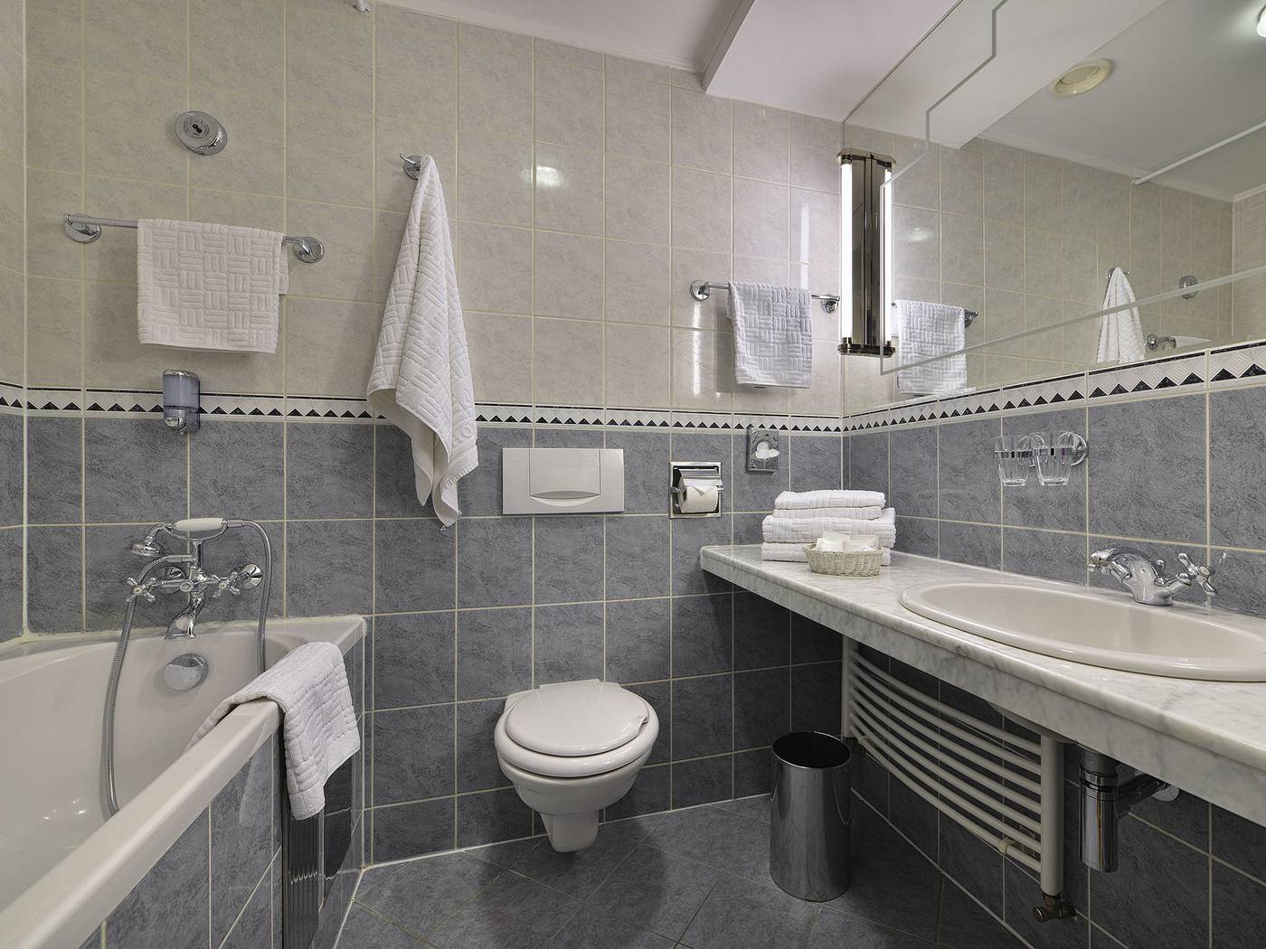 EA-Hotel-Royal-Esprit-Room-26