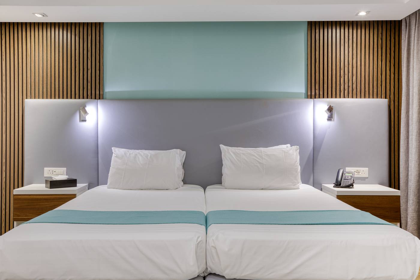 Solana-Hotel---Spa-Room-41