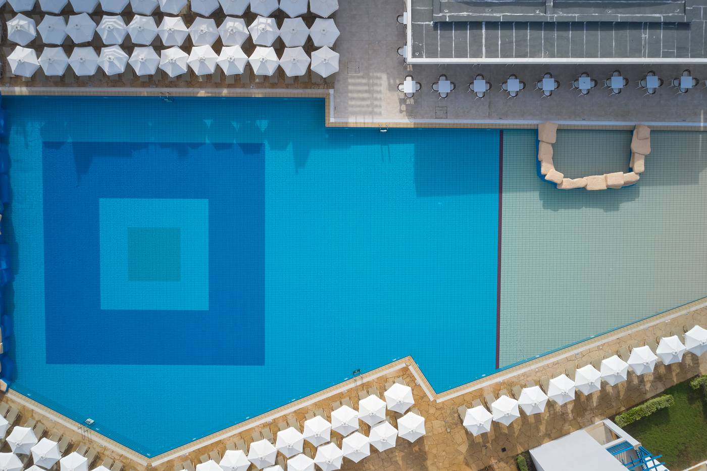 Atlantica-Callisto-Pool-16