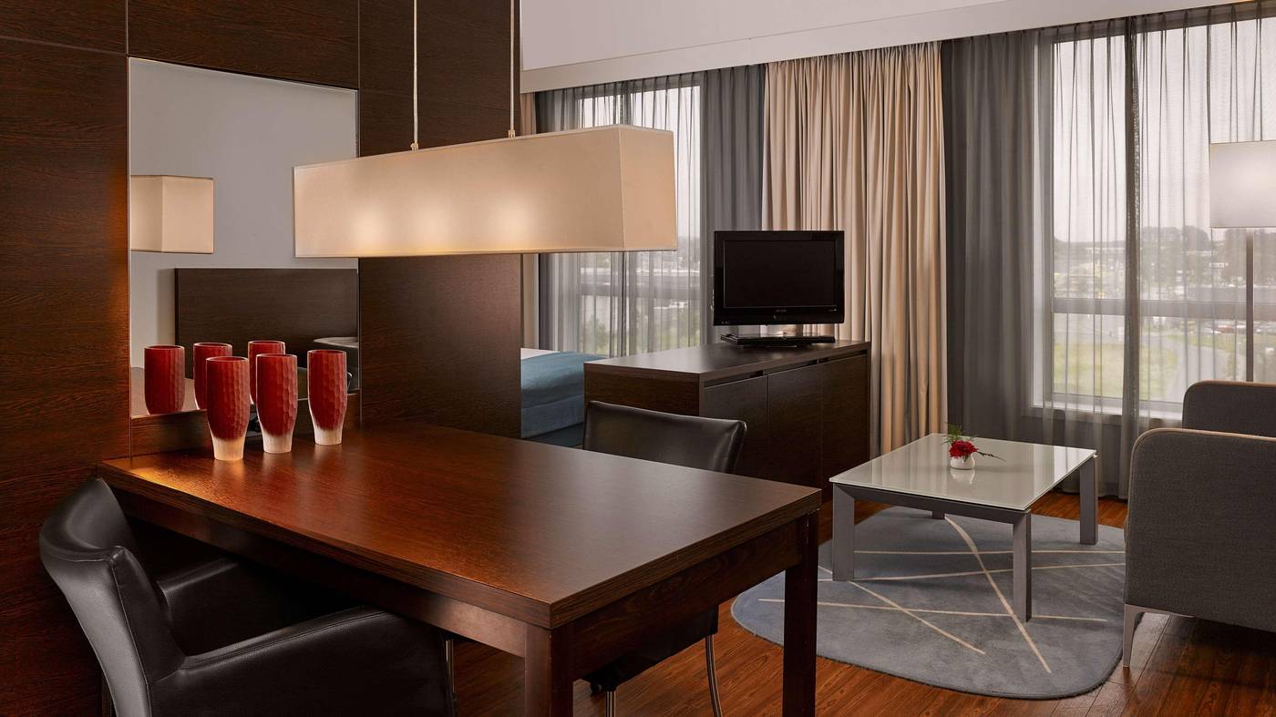 Park-Plaza-Amsterdam-Airport-Room-30