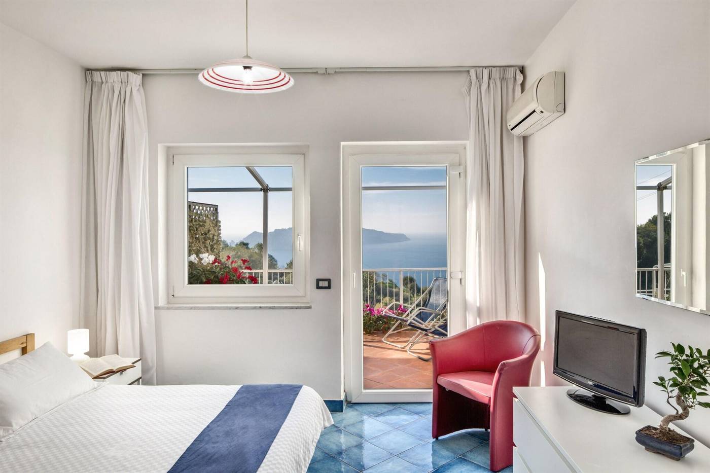 Gocce-Di-Capri--Residence-Room-5