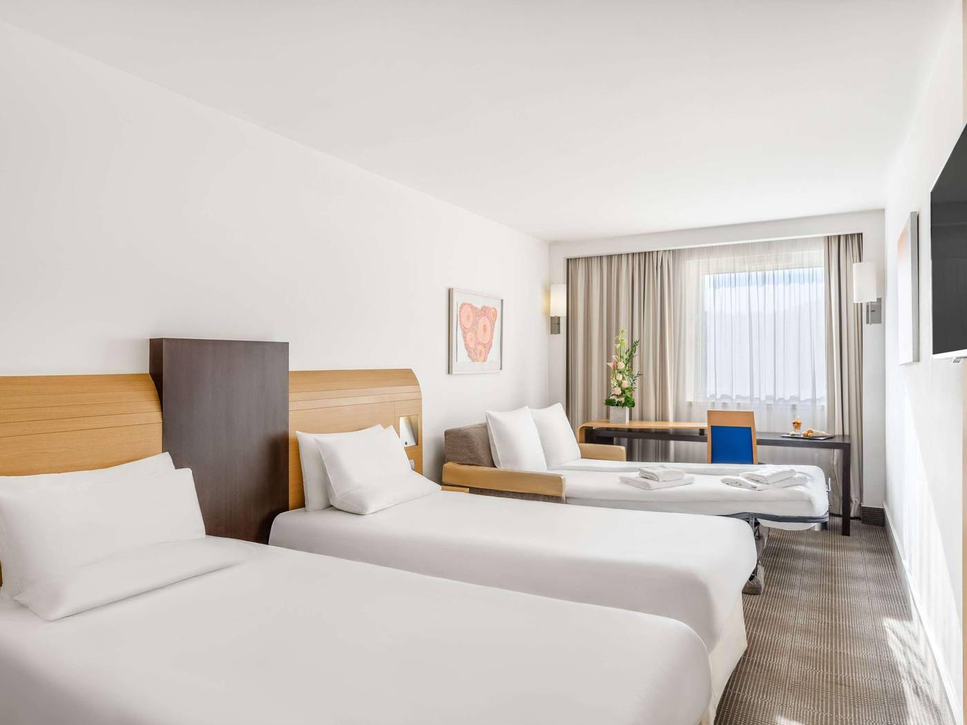 Novotel-Budapest-City-Room-36