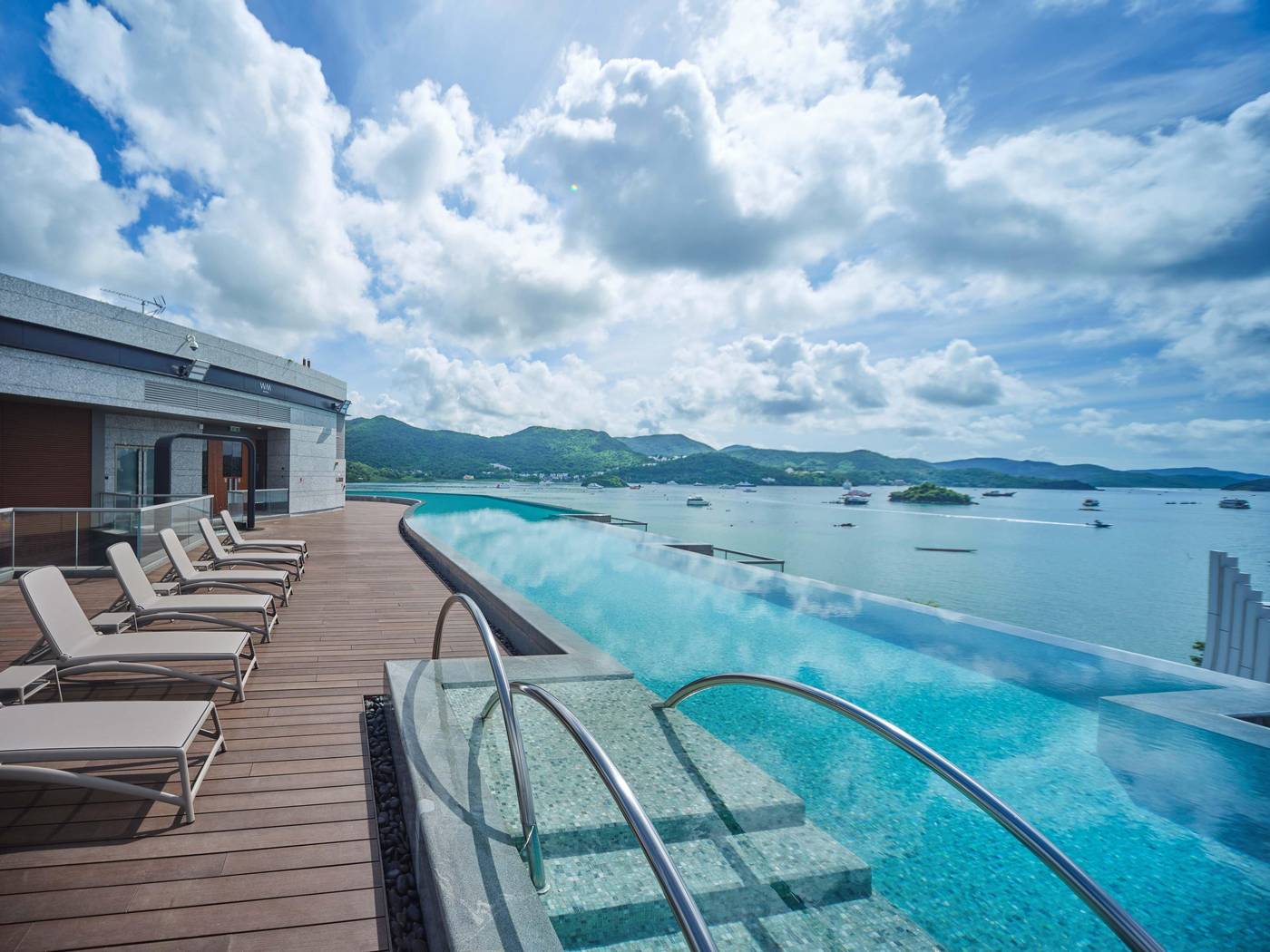 Vignette-Collection-Wm-Hotel-Hong-Kong-Pool-64