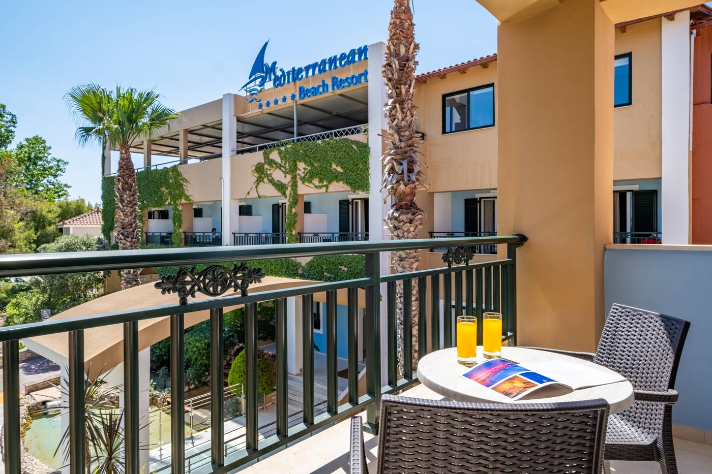 Hotel-Mediterranean-Beach-Room-18