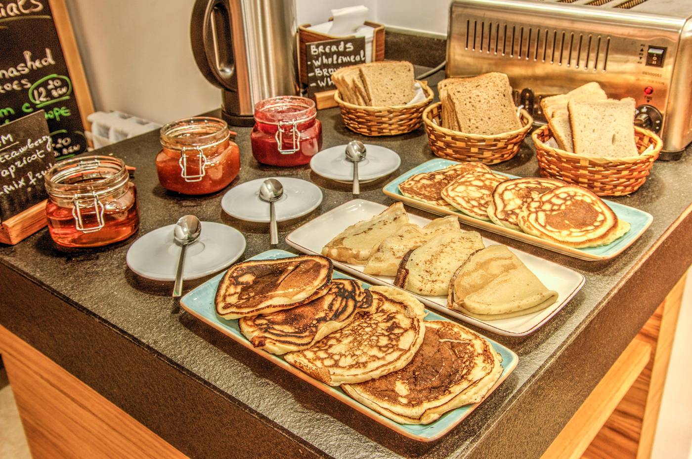 Holiday-Inn-Plovdiv-Restaurant-52