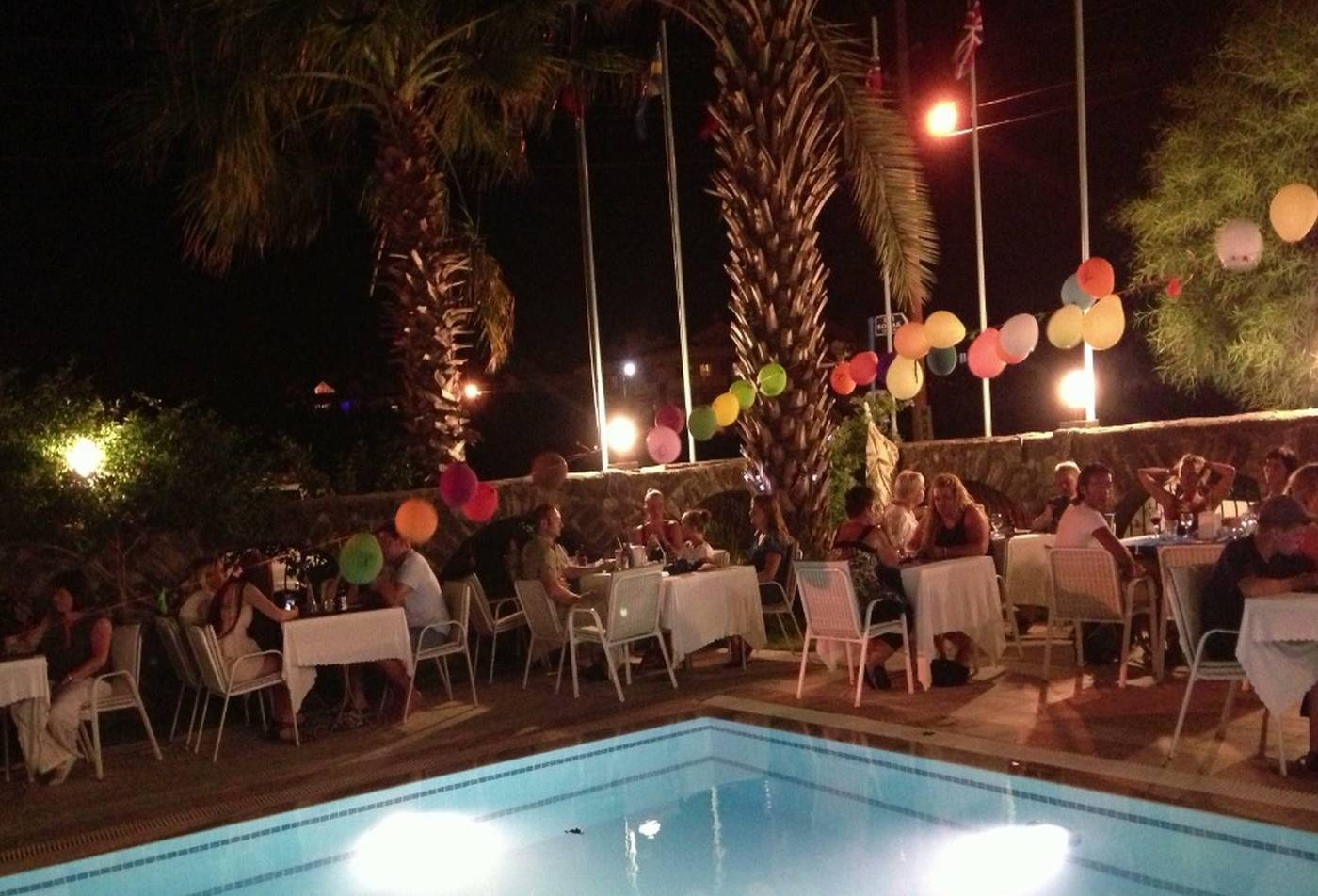 Tropic-Marina-Pool-21