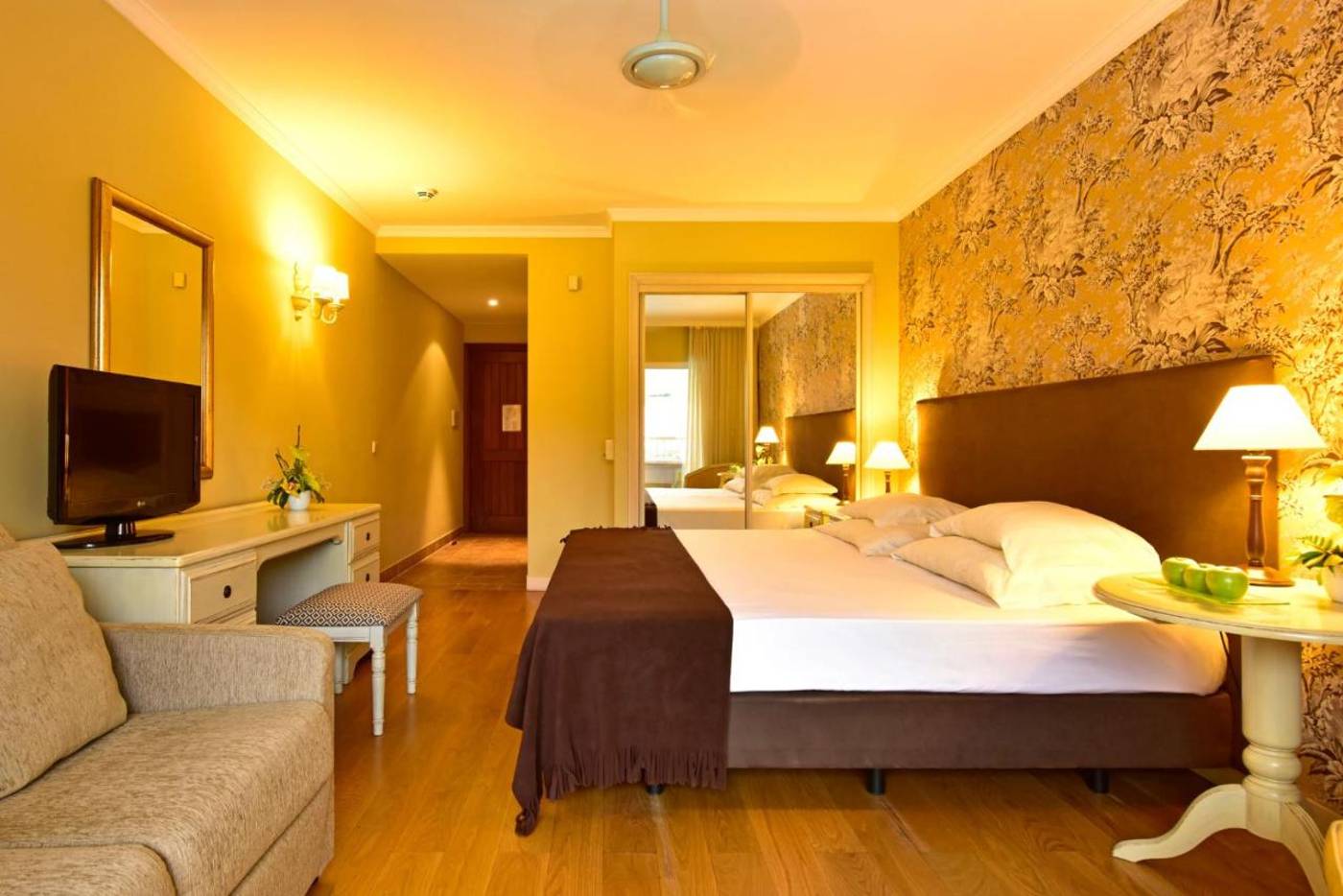 Pestana-Village-Garden-Resort-Aparthotel-Room-14