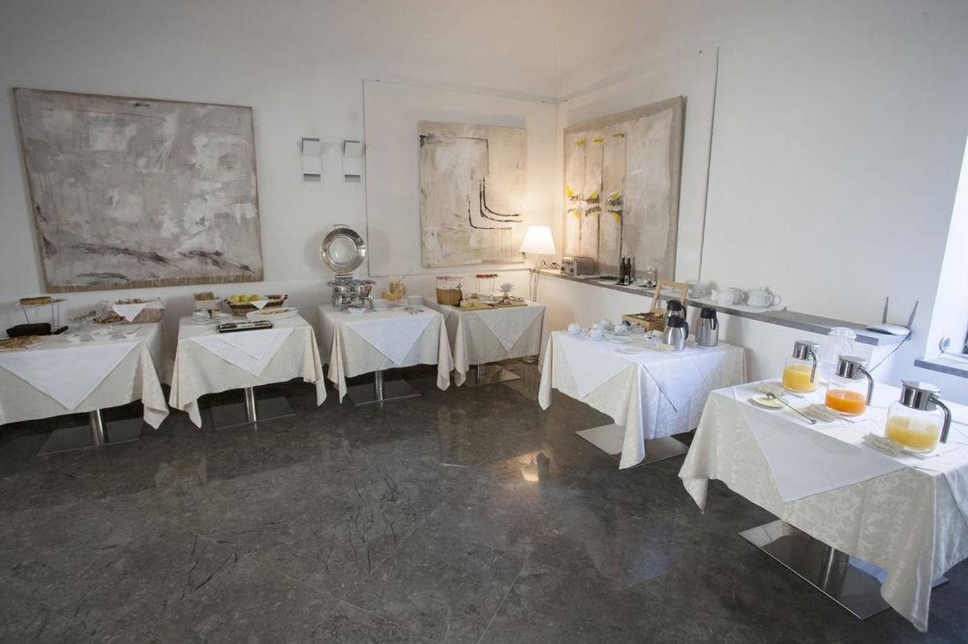 Palazzo-Brunaccini-Restaurant-51