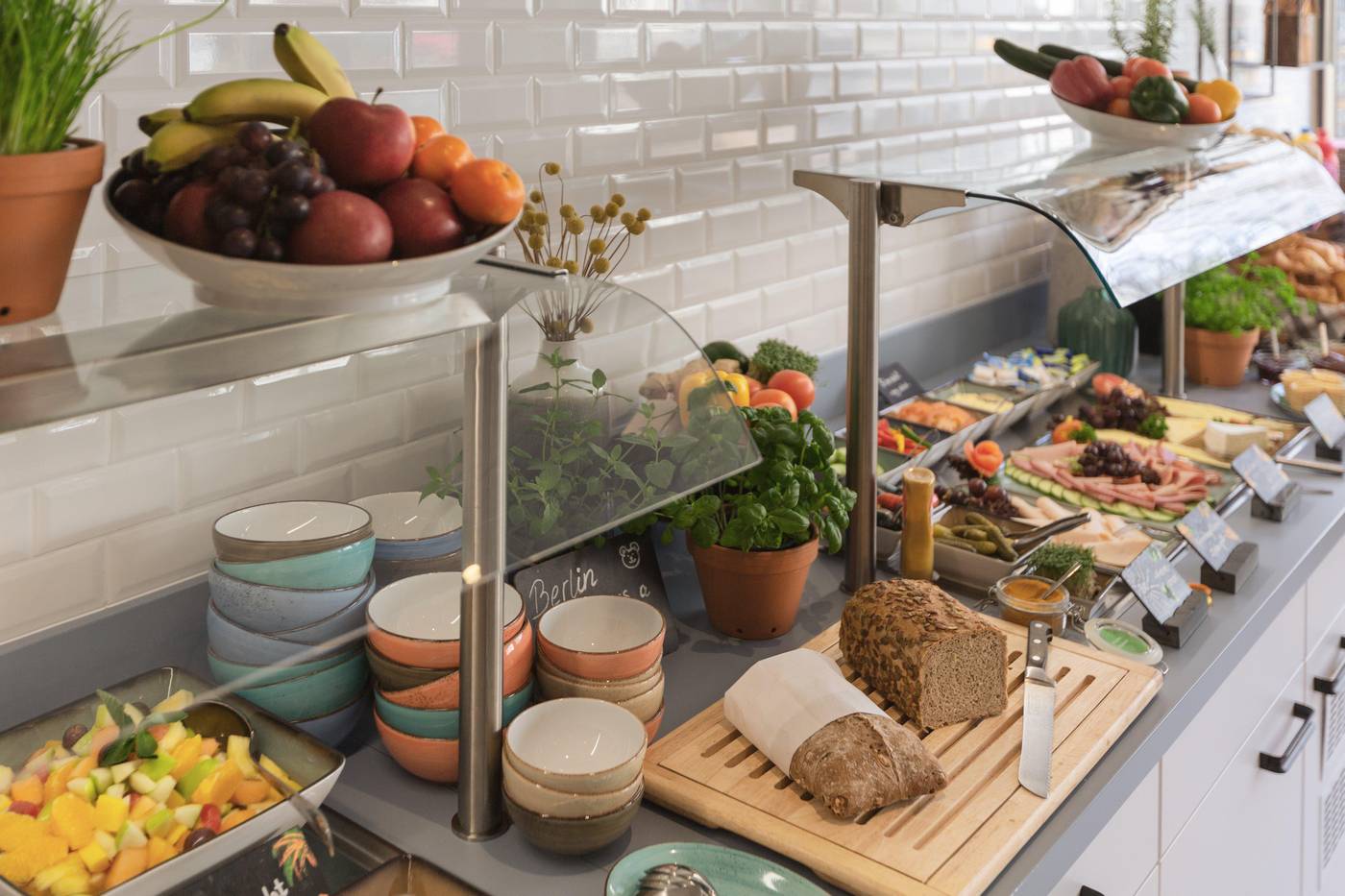 yggotel-Ravn-Restaurant-55