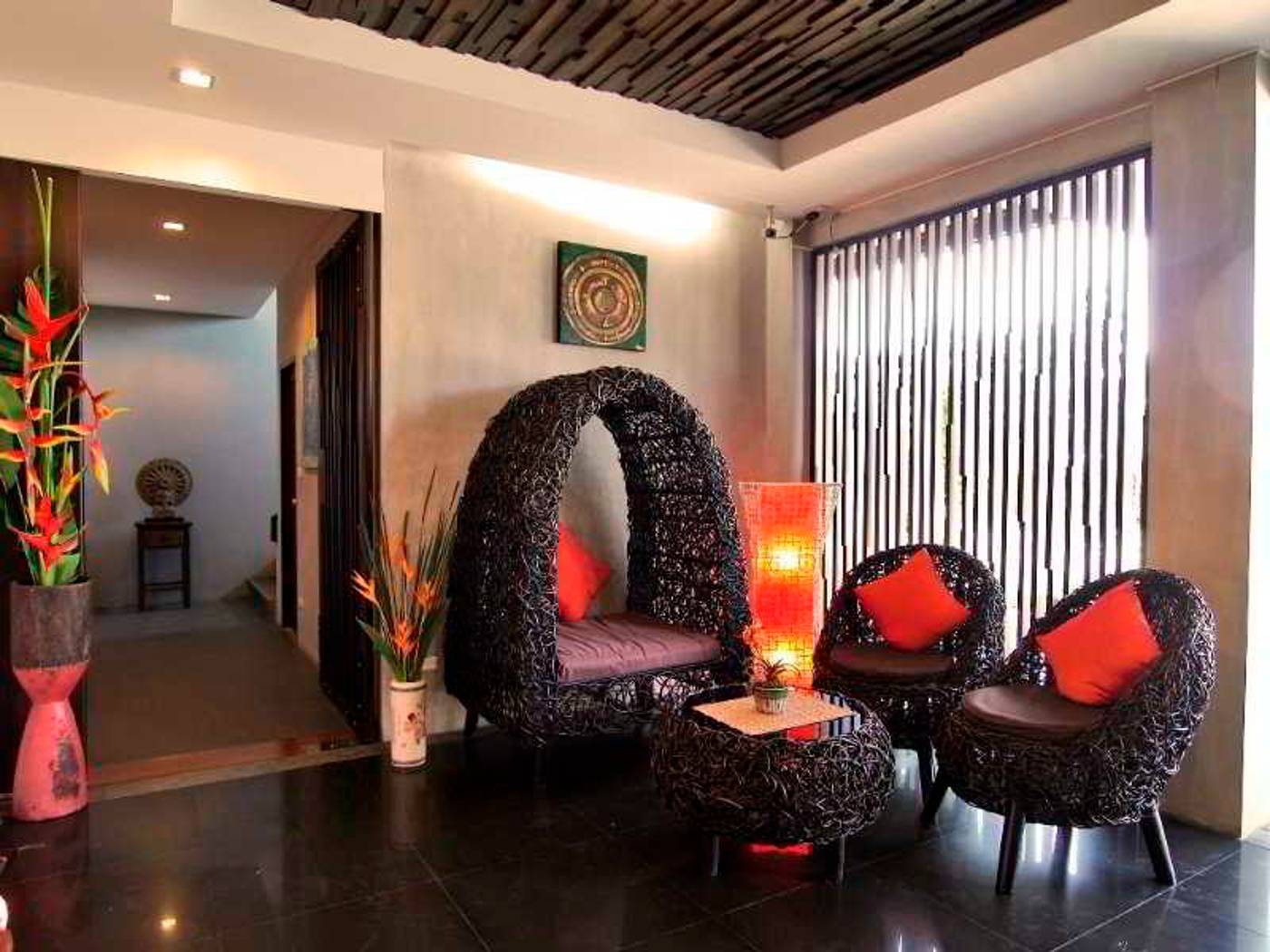 Phuketa-Hotel-Lobby-7