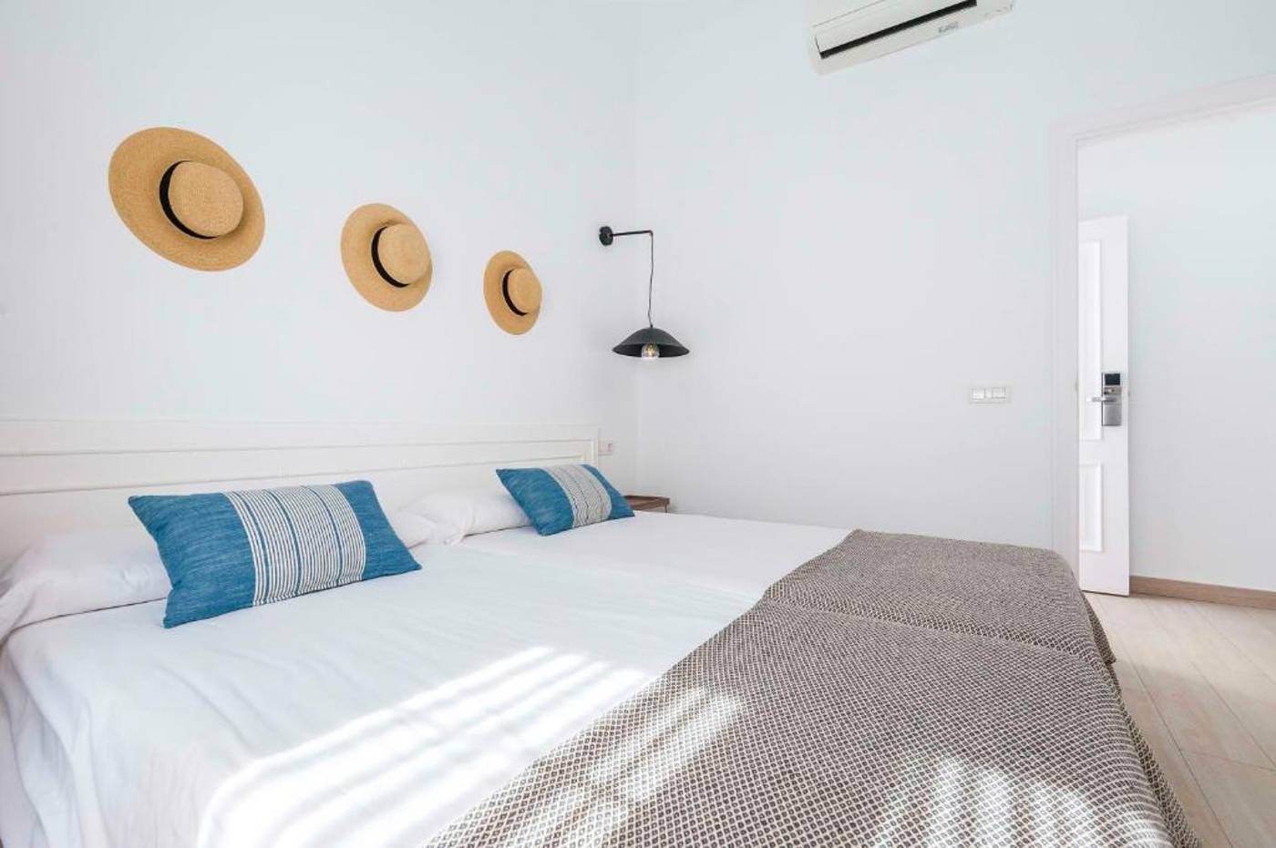 Lagos-De-Fanabe-Apartments-Room-29