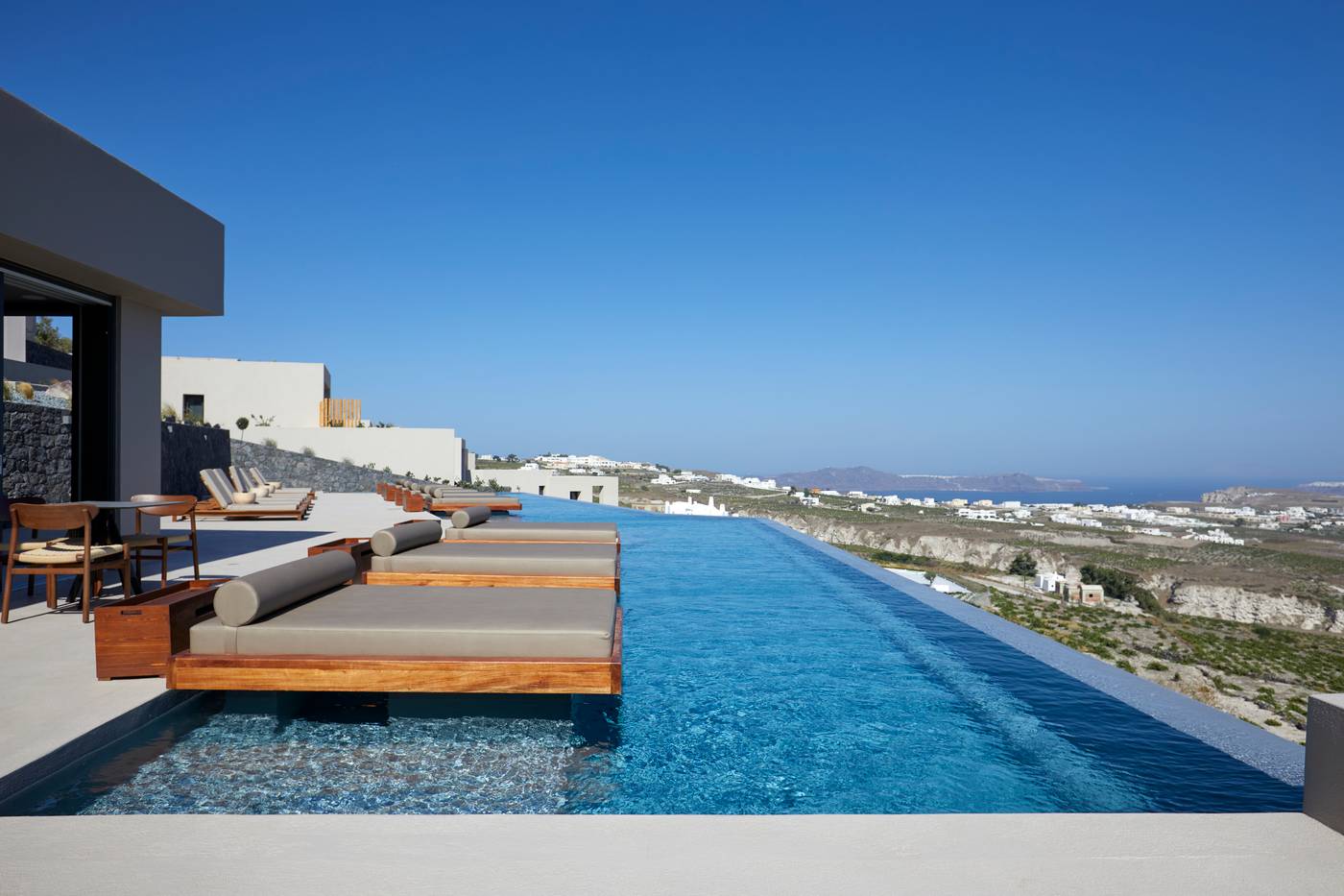 North-Santorini-A-Luxury-Spa-Hotel-Pool-44