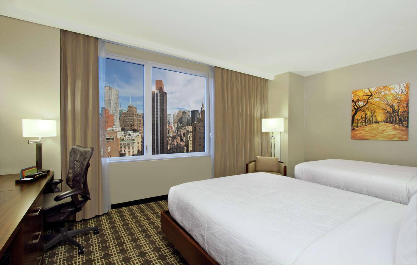 Hilton-Garden-Inn-New-York-Midtown-Park-Ave-Room-13