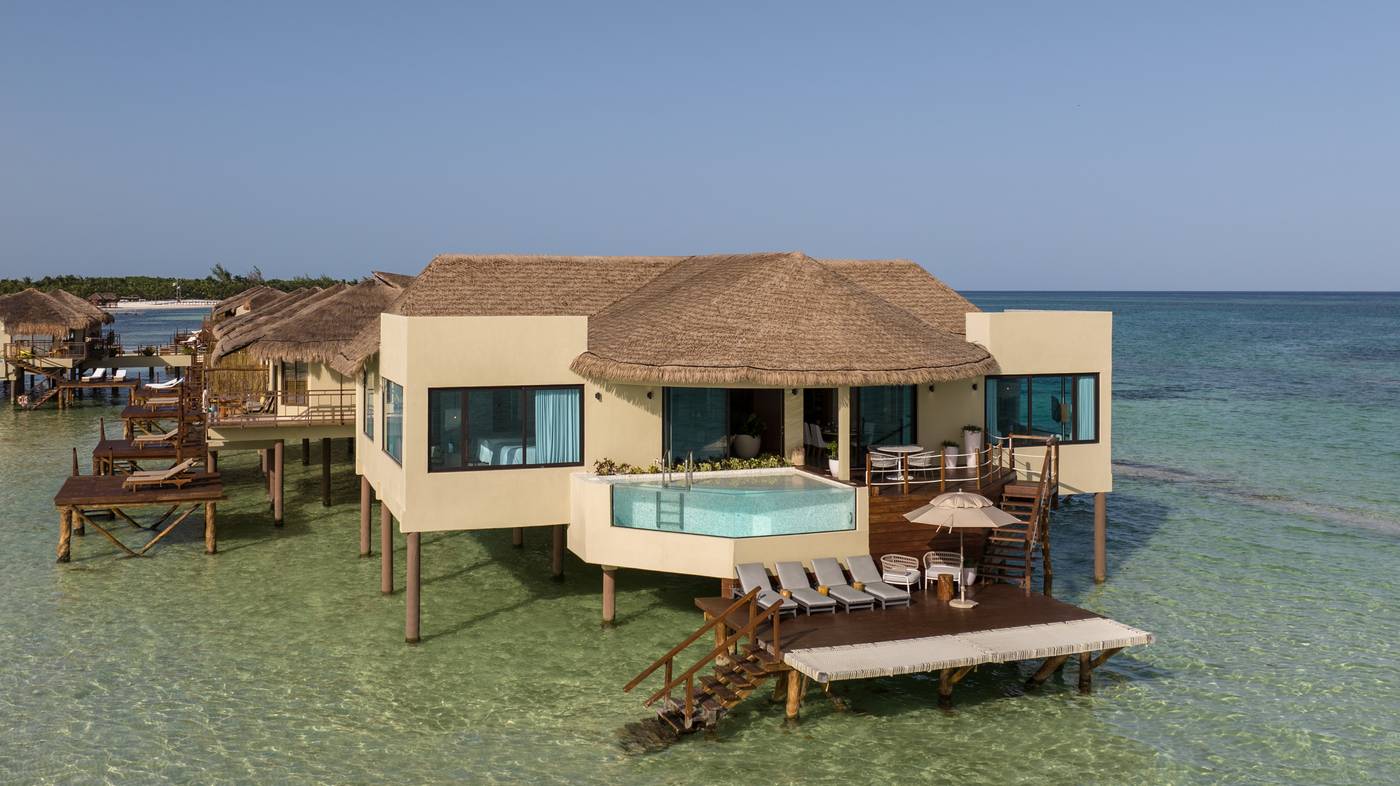 Palafitos Overwater Bungalows 13.10