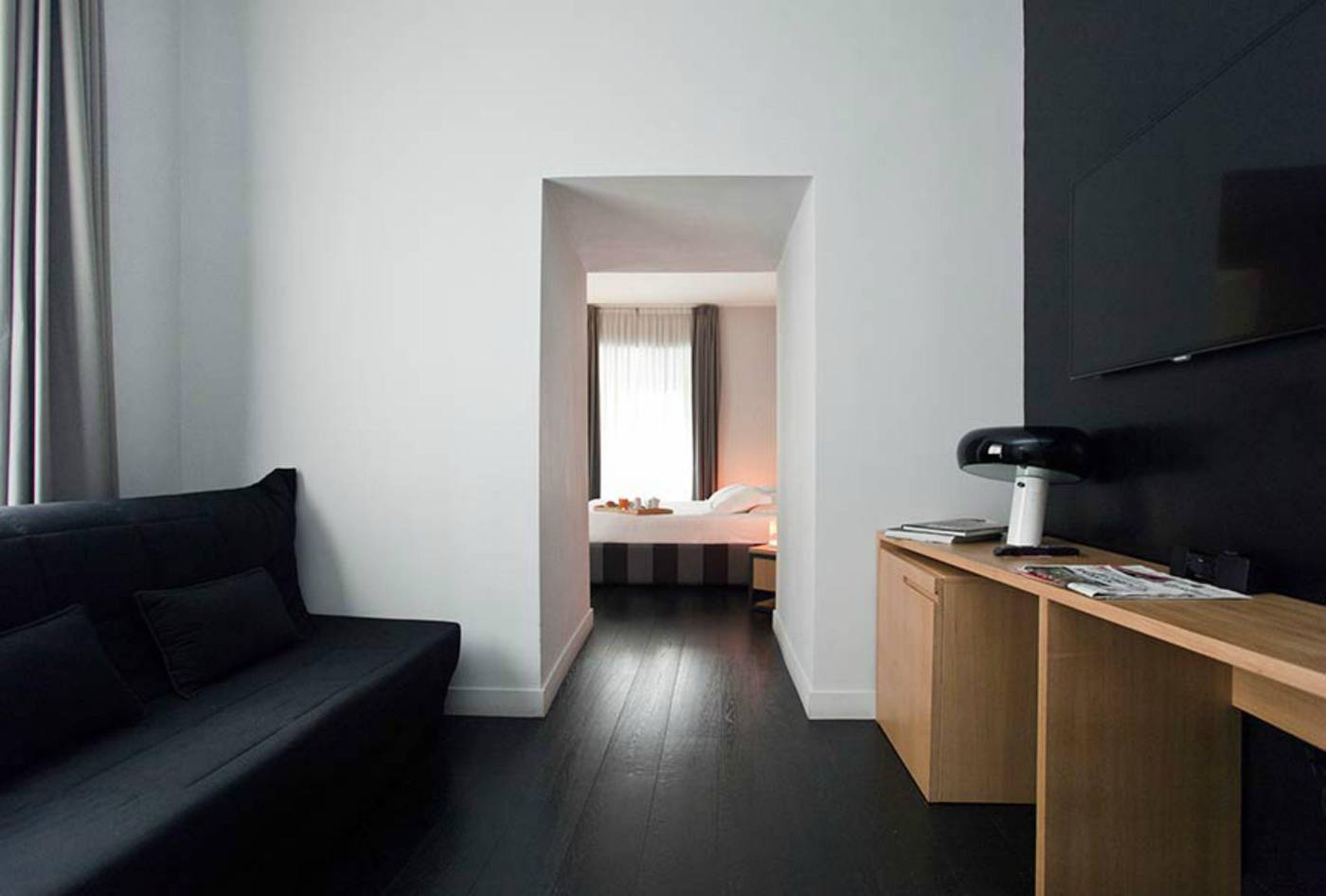 Suite-Art-Navona-Room-17