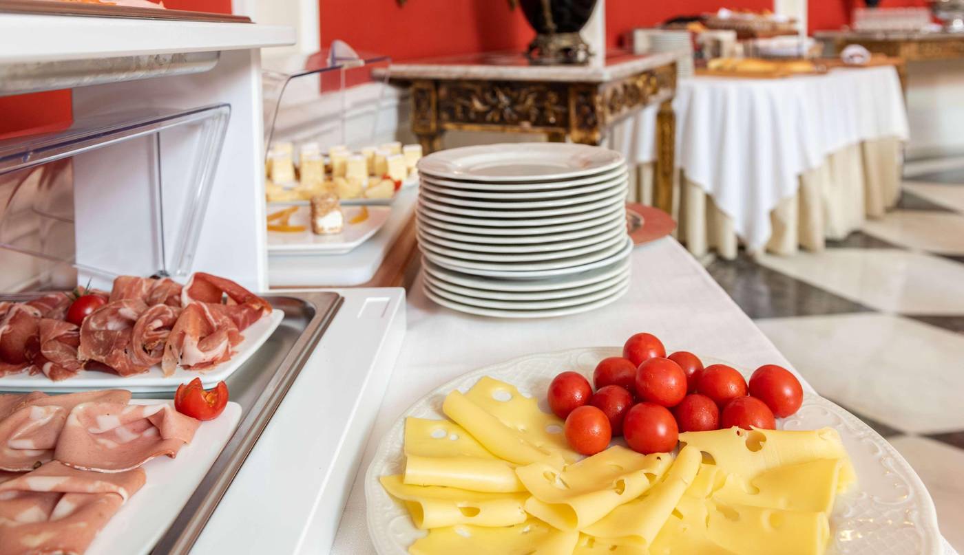 Radisson-Blu-Ghr-Hotel-Rome-Restaurant-62