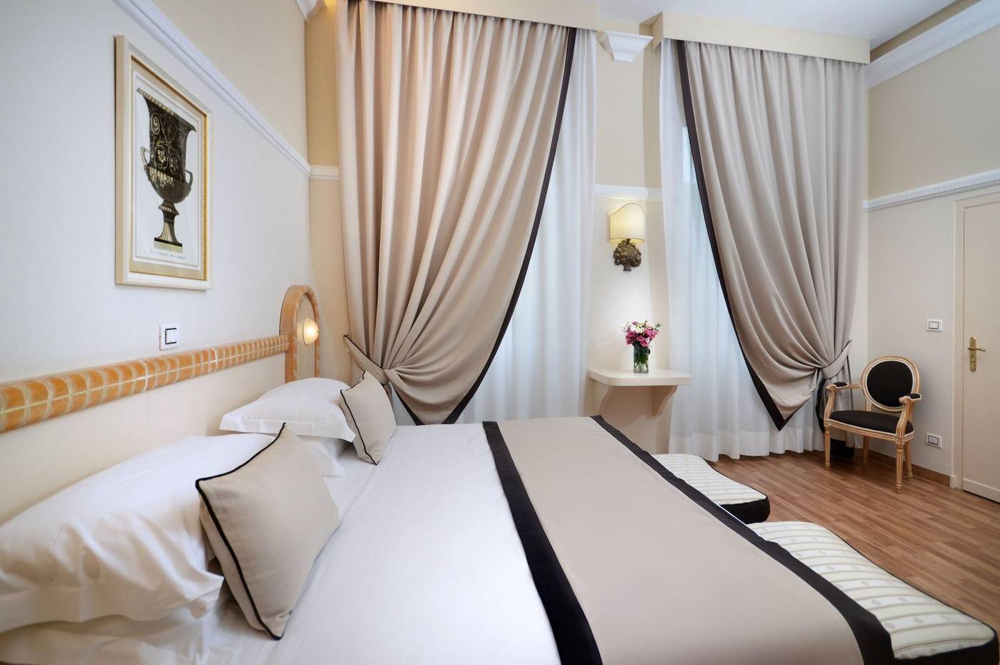 Grand-Hotel-Vittoria-Room-14