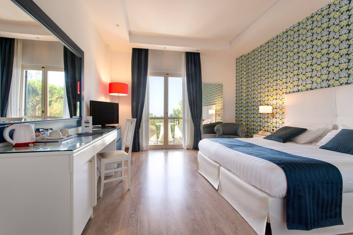 Atlantic-Palace-Room-18