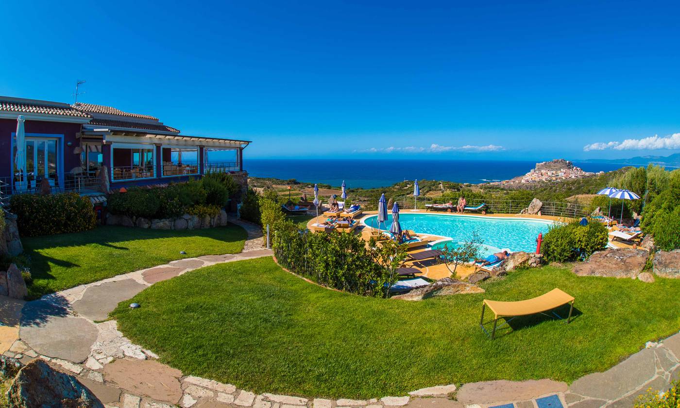 Bajaloglia-Resort-Pool-1