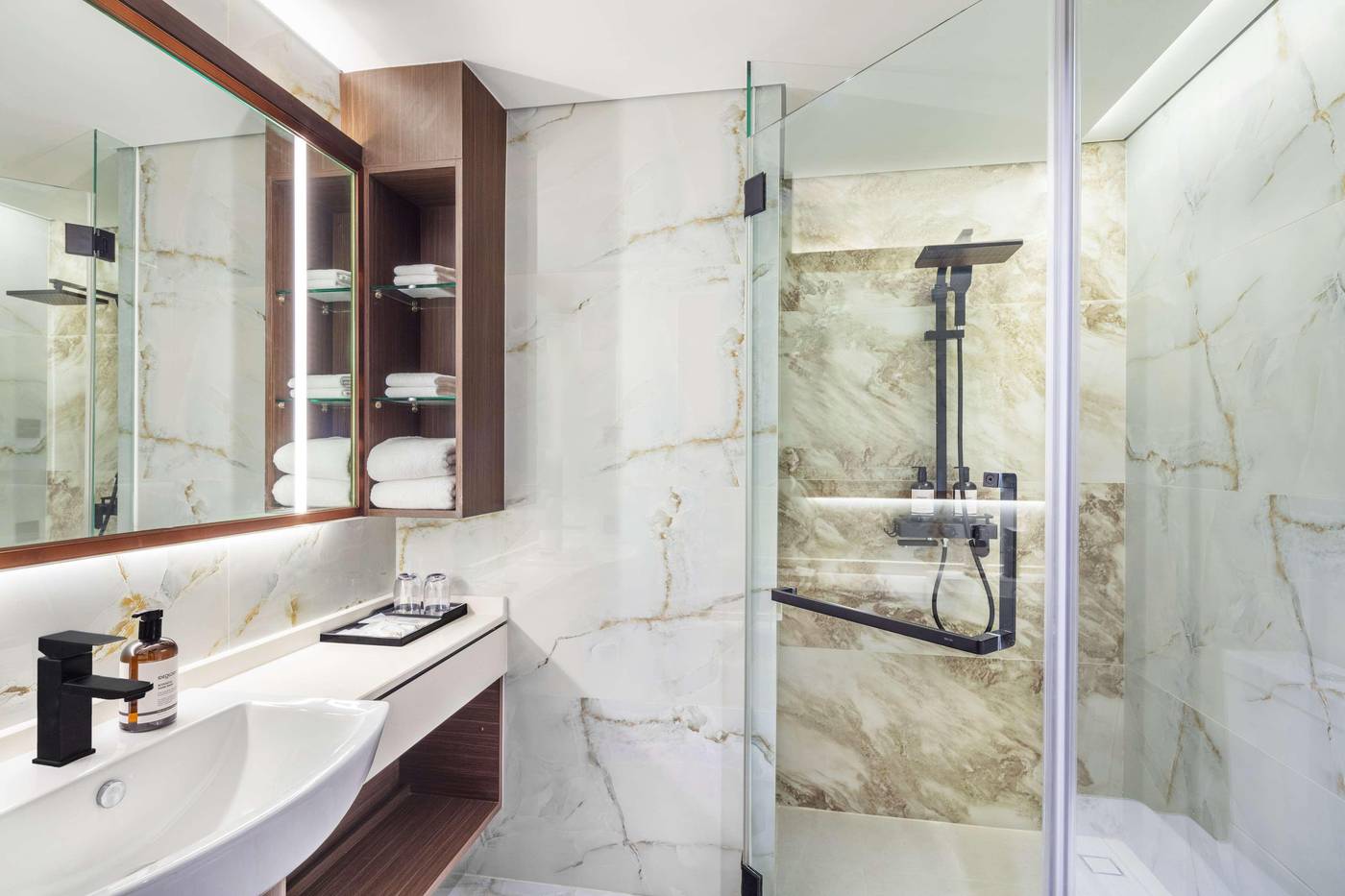 Best-Western-Click-Sathorn-11-Bangkok-Room-25