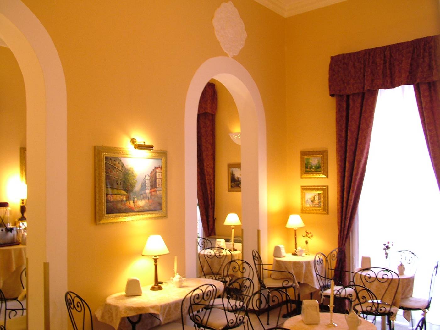 Hotel-Del-Centro-Restaurant-21