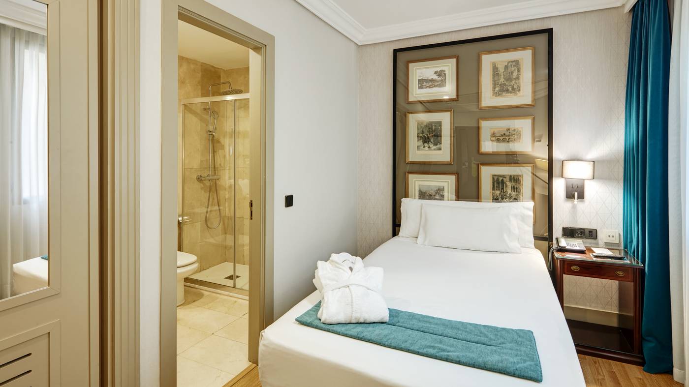 Sercotel-Gran-Hotel-Conde-Duque-Room-31